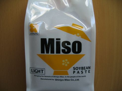 Miso, japanische Sojabohnenpaste, hell, Shiro, Shinjyo, 500g