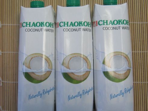 Kokoswasser, reines junges Kokosnusswasser, Chaokoh,  3x1ltr.