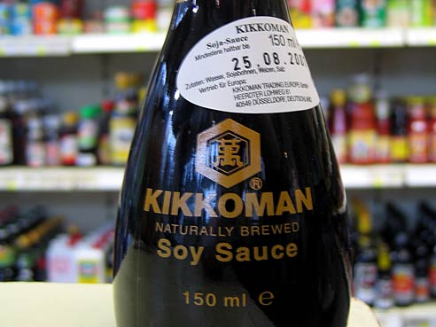 Sojasosse, Shoyu, Kikkoman, 150ml, Dispenser, Tischflasche